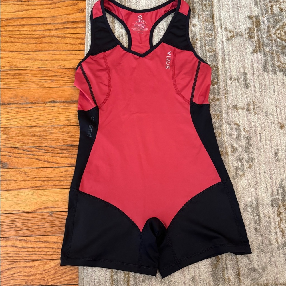Virus Performance Ascend Singlet Womens XL